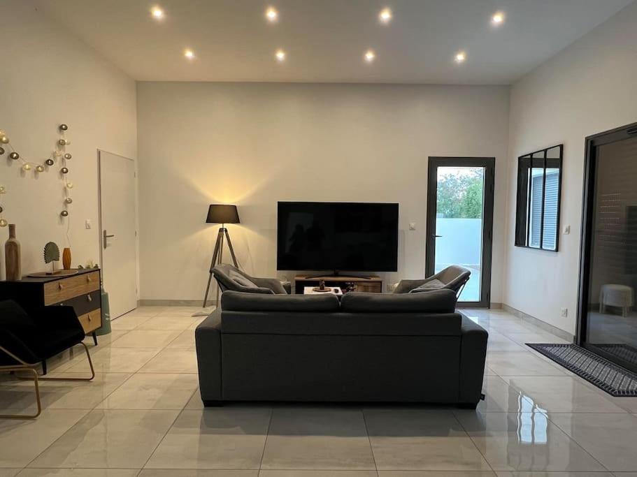 Maison Neuve De Standing 150 M2 Croix-Chapeau エクステリア 写真