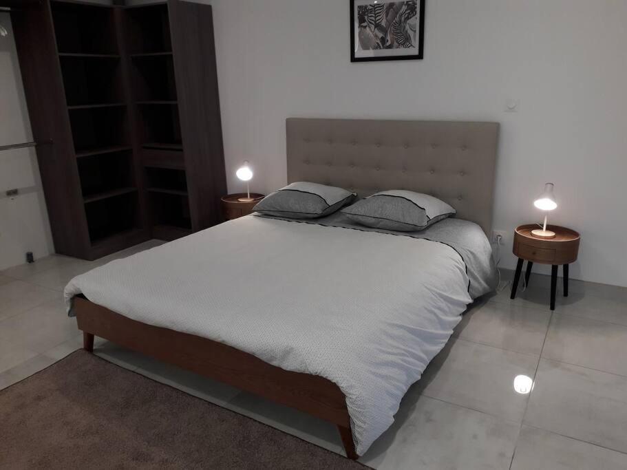 Maison Neuve De Standing 150 M2 Croix-Chapeau エクステリア 写真